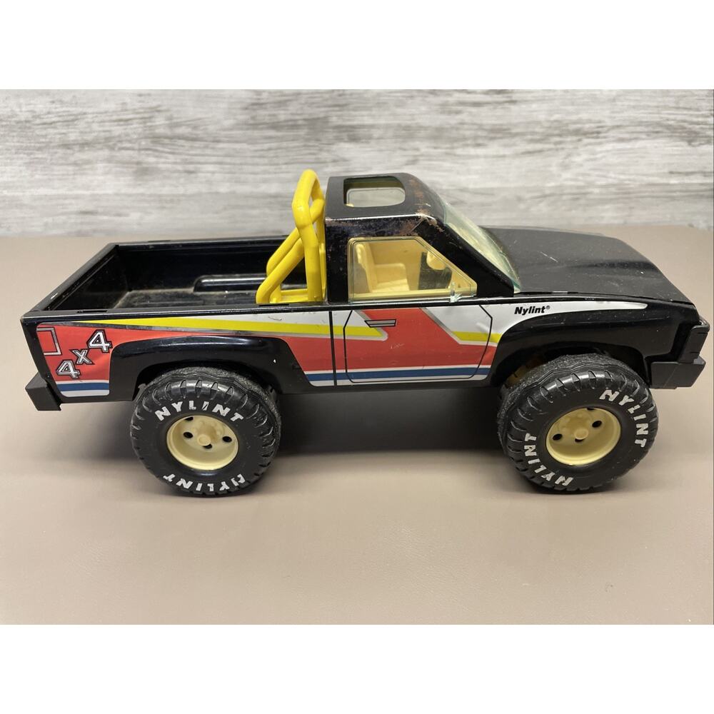 Vintage Nylint 4x4 Pickup Truck Pressed Steel‎ Big Tires USA